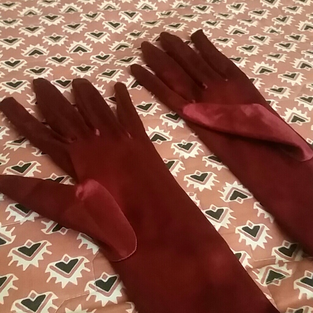Long opera gloves